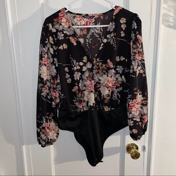 SHEIN Floral Long Sleeve Bodysuit - Picture 1 of 3